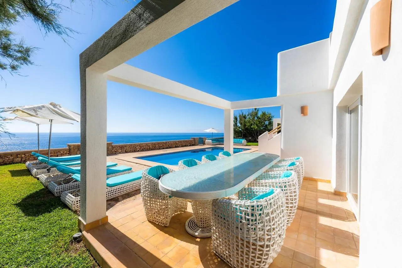 Villa Domus Alba B Portocolom  Holiday home